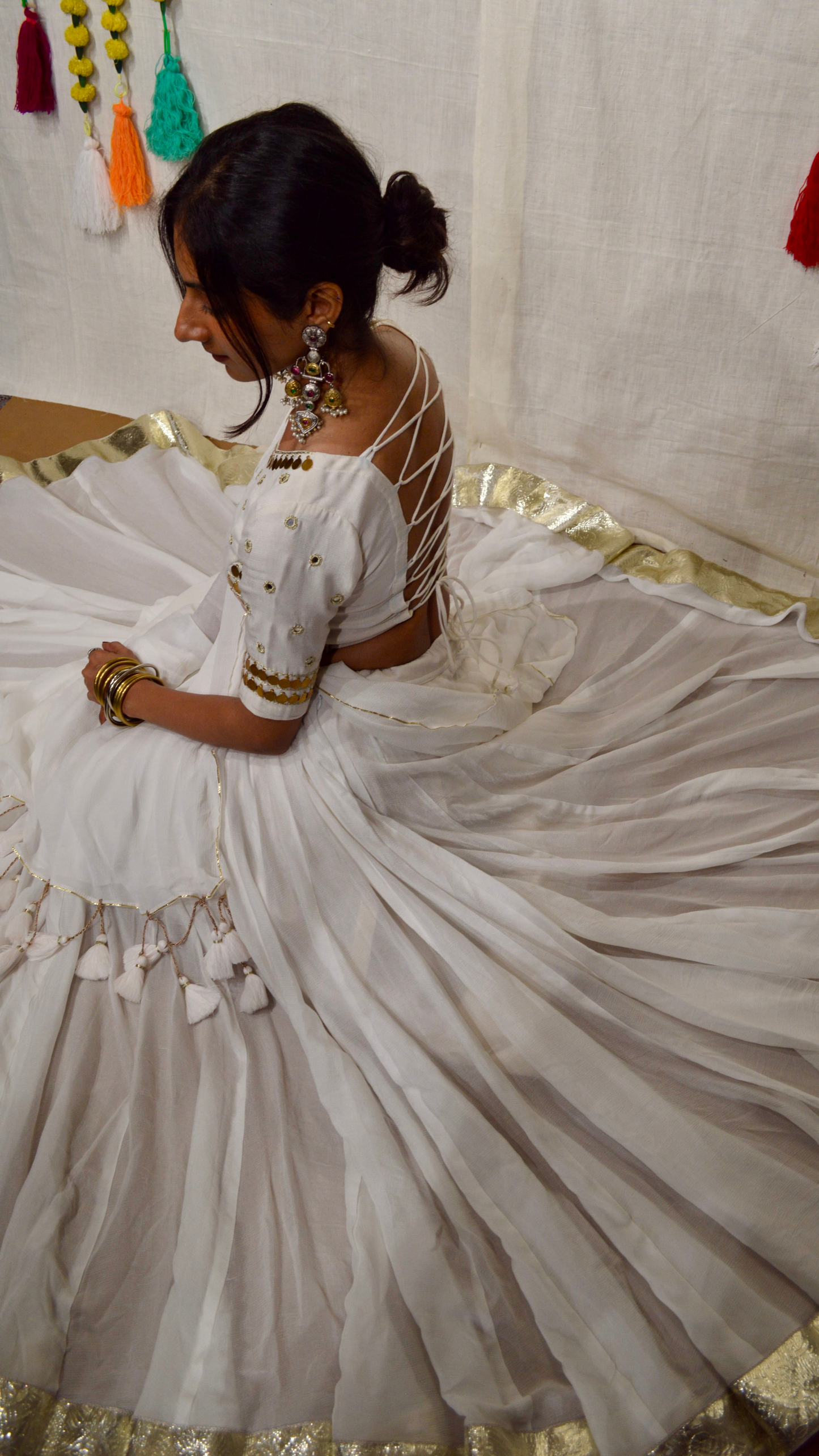 Swarna Shvet Choli Set