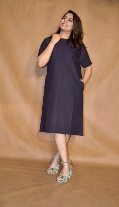 Everyday Ease Tee Dress – Noir Black