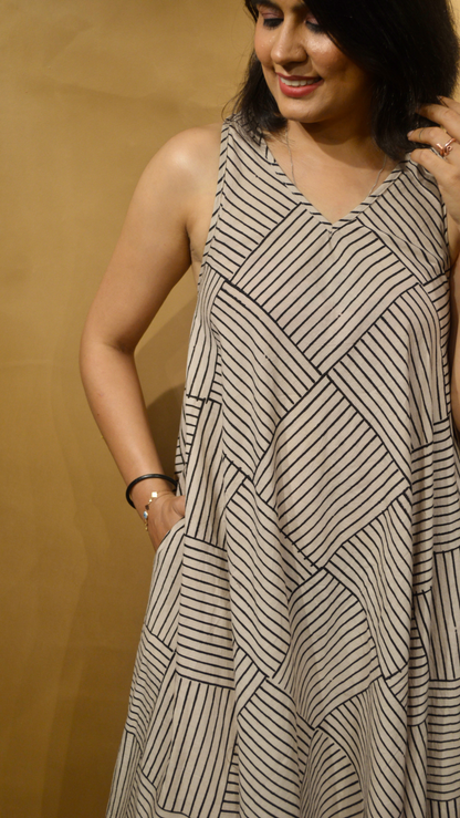 Beige Circular Geometric Dress