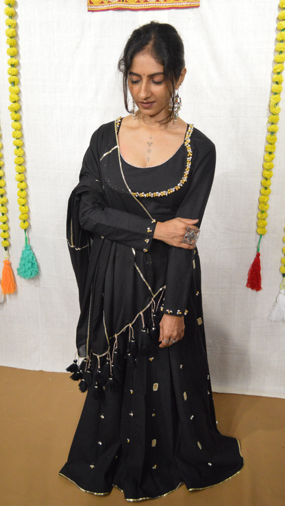 The Raat Rani choli set