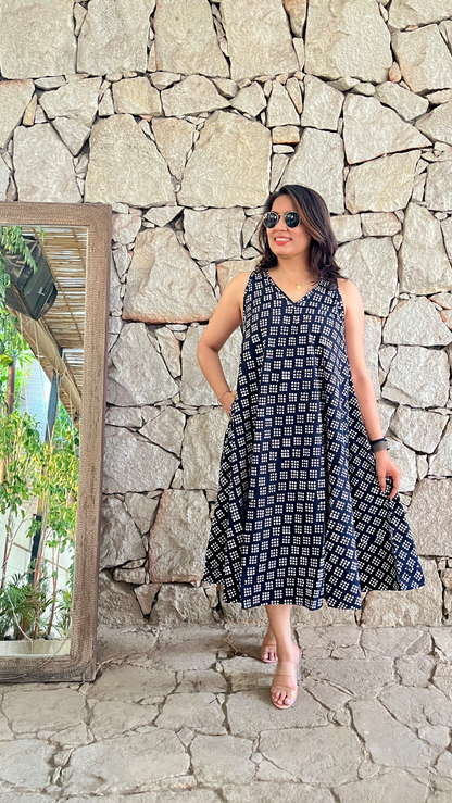 Checkmate Monchrome Circular Dress